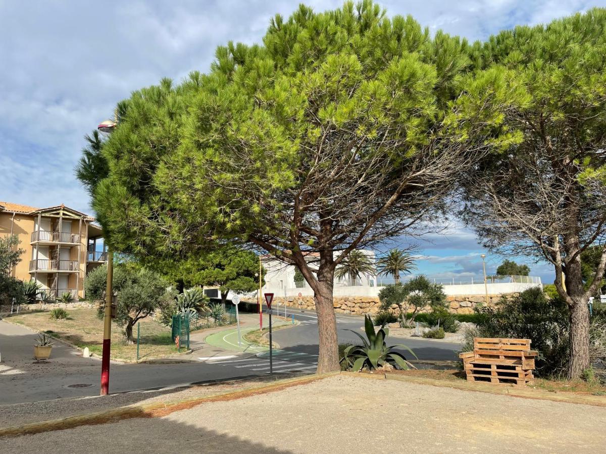 Vvf Narbonne-Plage Saint-Pierre-La-Mer Fleury  Zewnętrze zdjęcie
