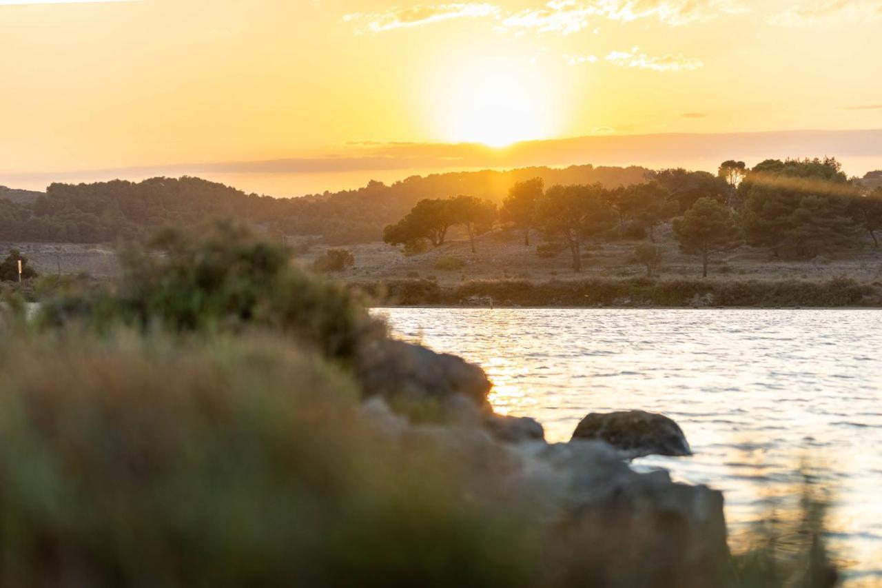 Vvf Narbonne-Plage Saint-Pierre-La-Mer Fleury  Zewnętrze zdjęcie